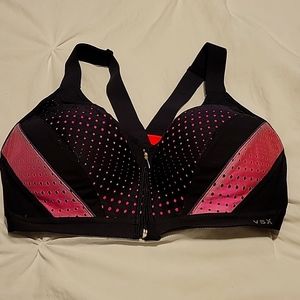 Victoria's Secret VSX SPORT.  34D Sport bra.